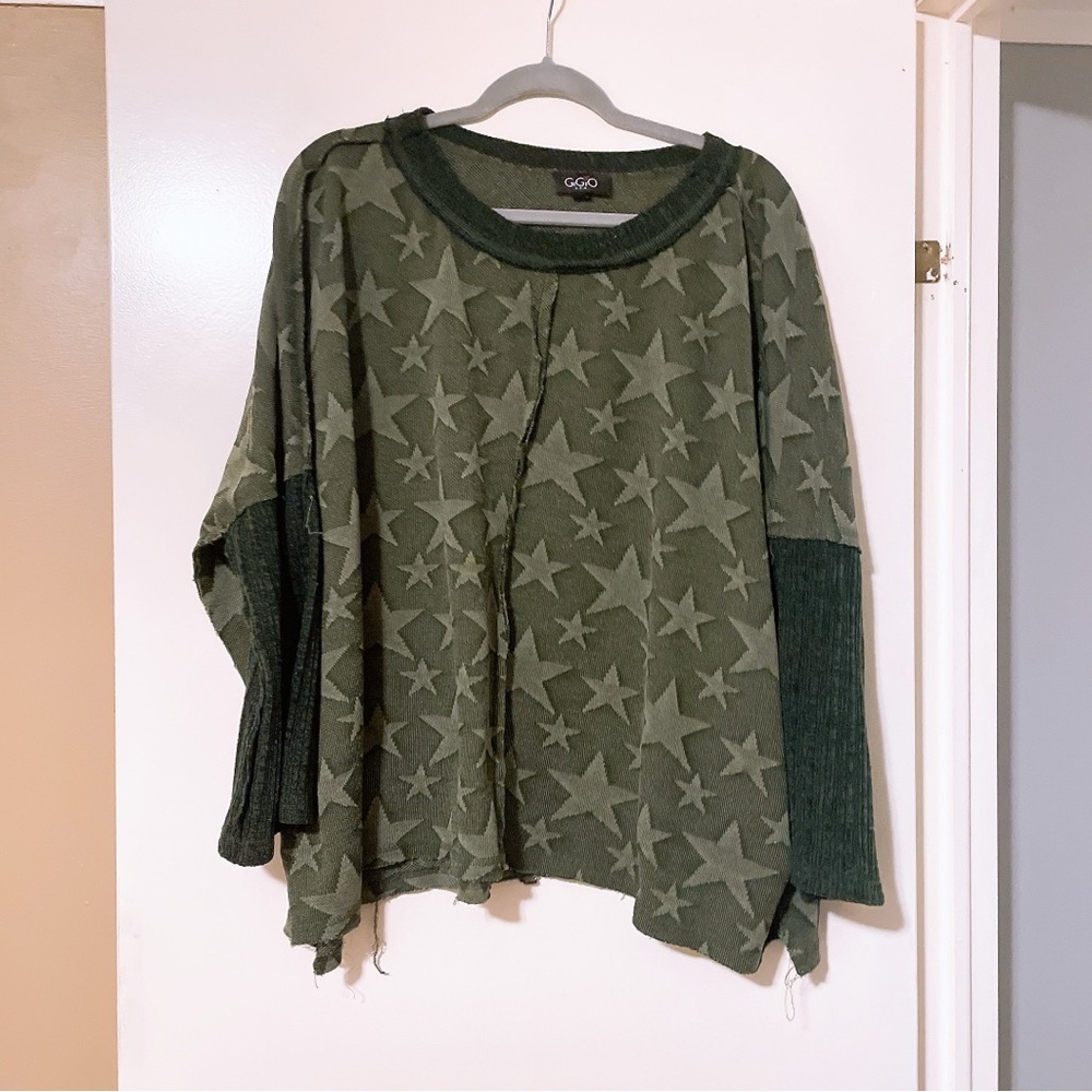 Gigio Green Star Print Sweater Size L